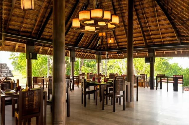 Discover Anuradhapura’s Unique Local Eateries