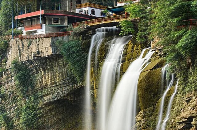 10 Hidden Waterfalls in Dharamsala You Must Visit