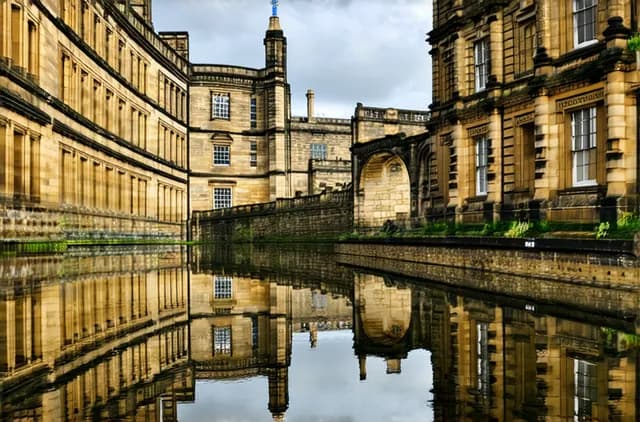 15 Leeds Hidden Historical Sites to Explore