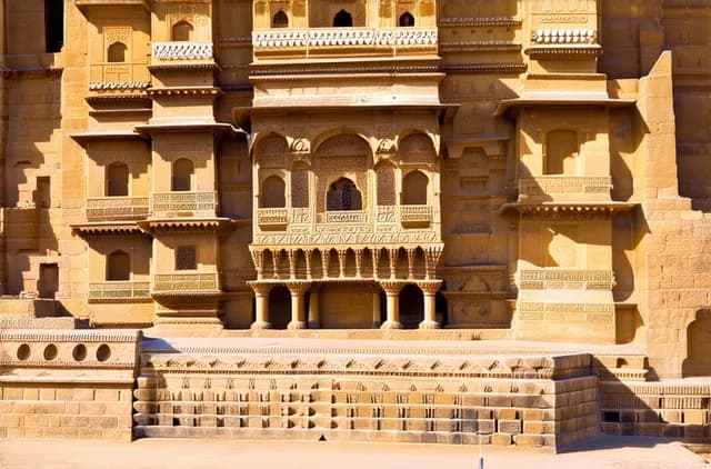 15 Offbeat Attractions in Jaisalmer You Must Explore