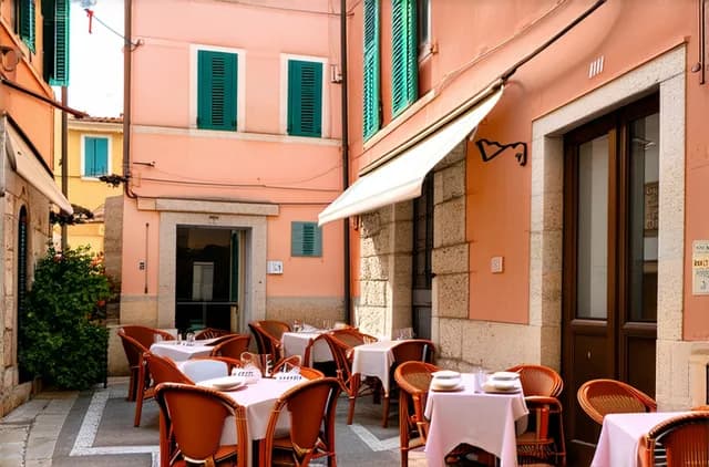 10 Piran Hidden Cafes You Must Discover