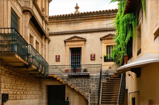 10 Secret Cafes in León You Must Discover