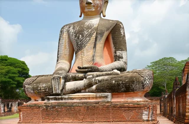 10 Secret Historical Sites in Ayuthaya Unveiled