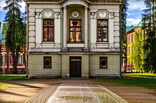 10 Secret Historical Sites in Tampere to Explore