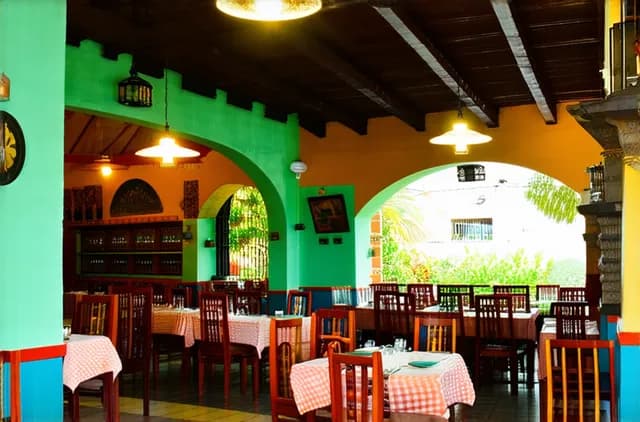Discover Secret Restaurants in Tegucigalpa
