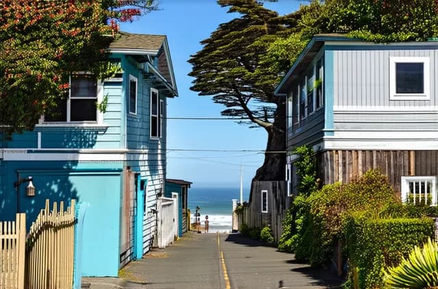 15 Unexplored Neighborhoods of Santa Cruz You Must Visit