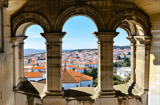 Discover Hidden Viewpoints in Coimbra