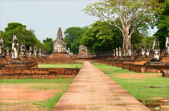 Discover Unexplored Areas of Ayuthaya