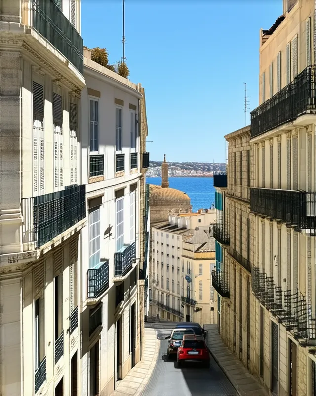 20 Unexplored Streets of Marseille You Must Visit