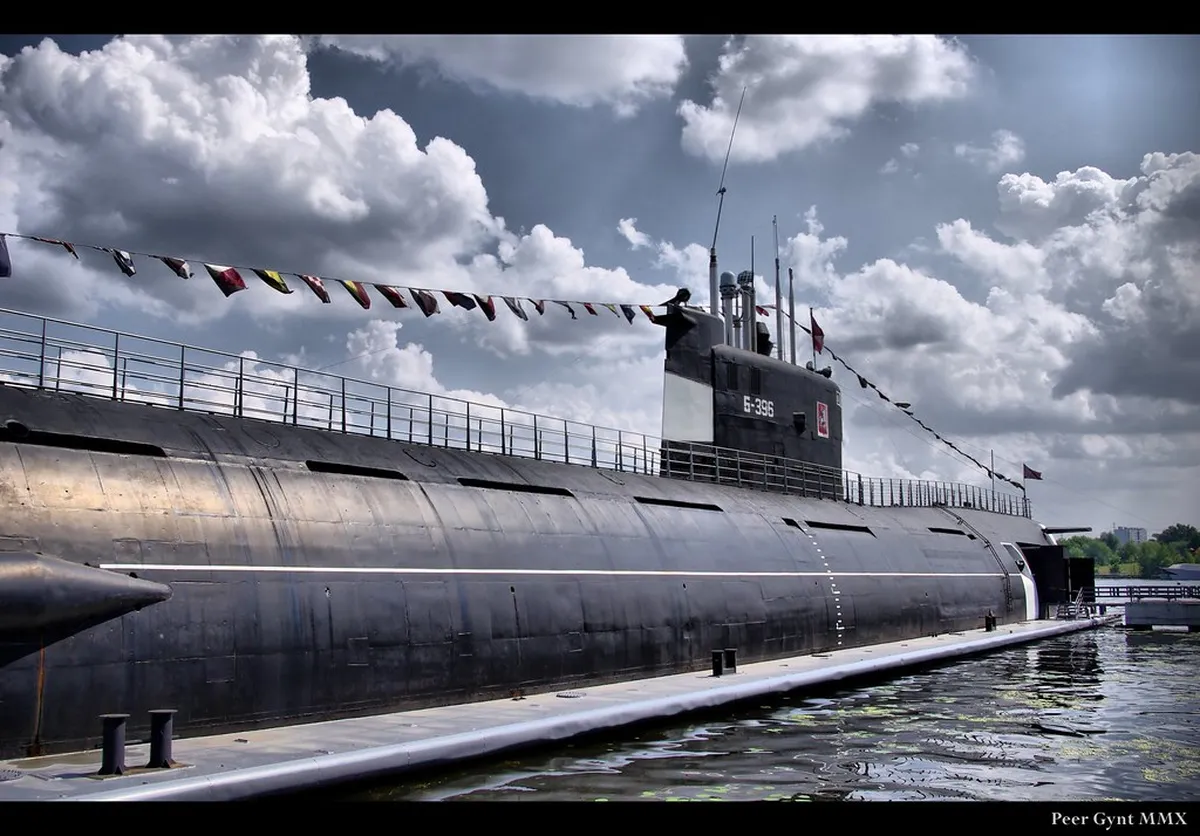 8. 16 Tons