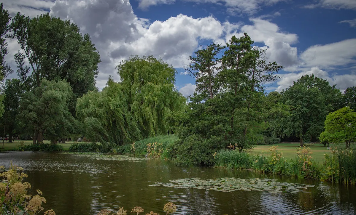 16. Alsterpark