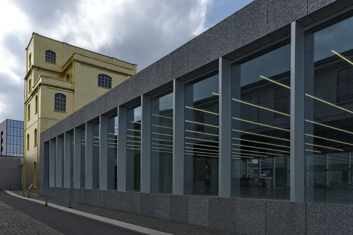 10. Base Milano