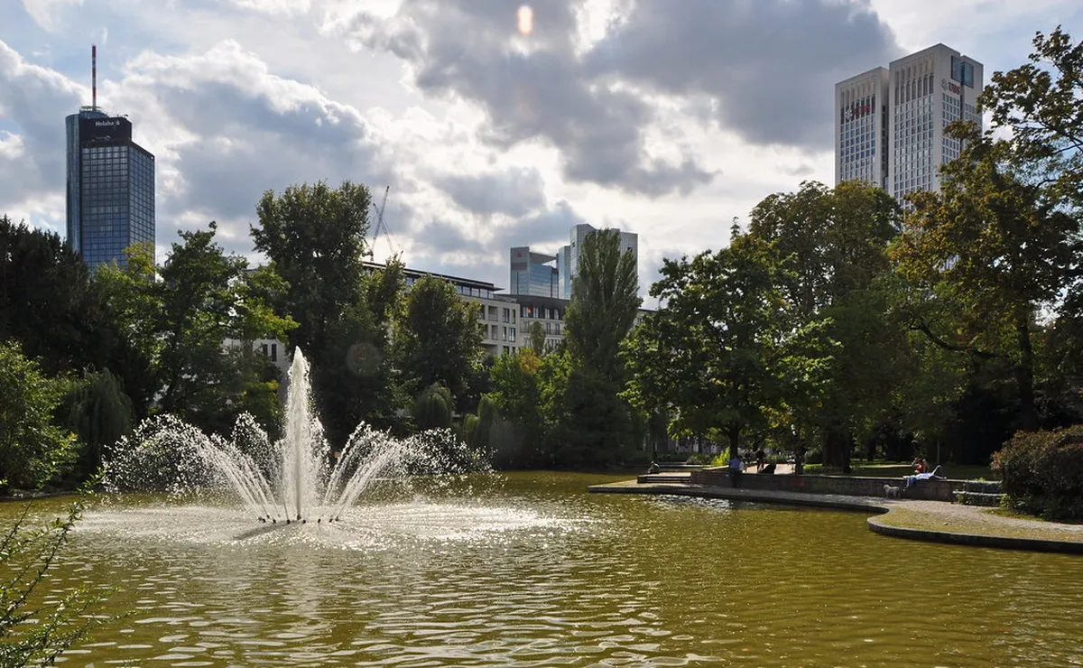 11. Bockenheimer Anlage