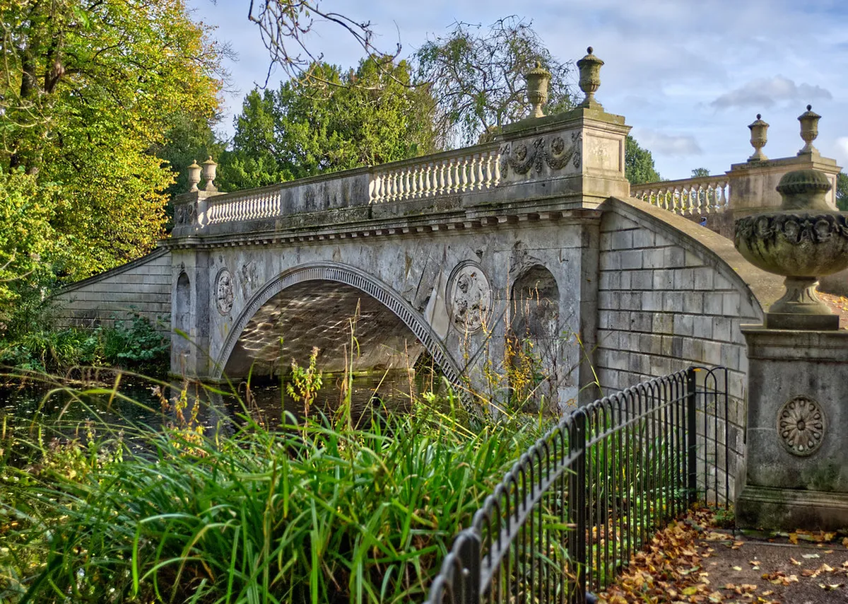 9. Chiswick House and Gardens