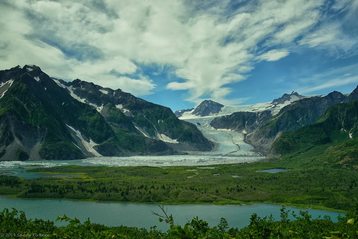 8. Glacier Park Lodge