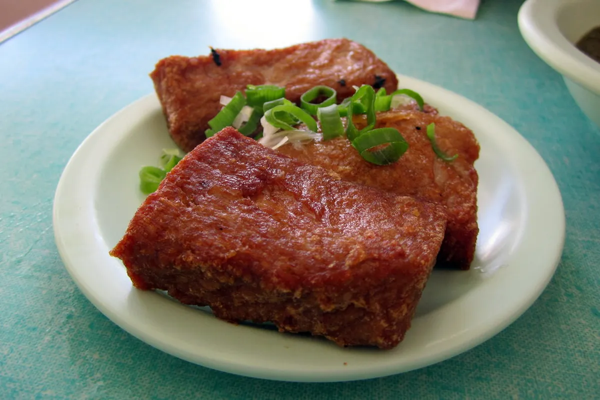 1. Helena’s Hawaiian Food
