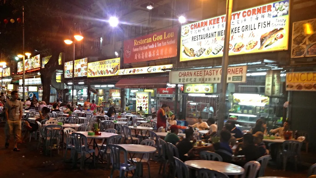 11. Jalan Alor Night Market