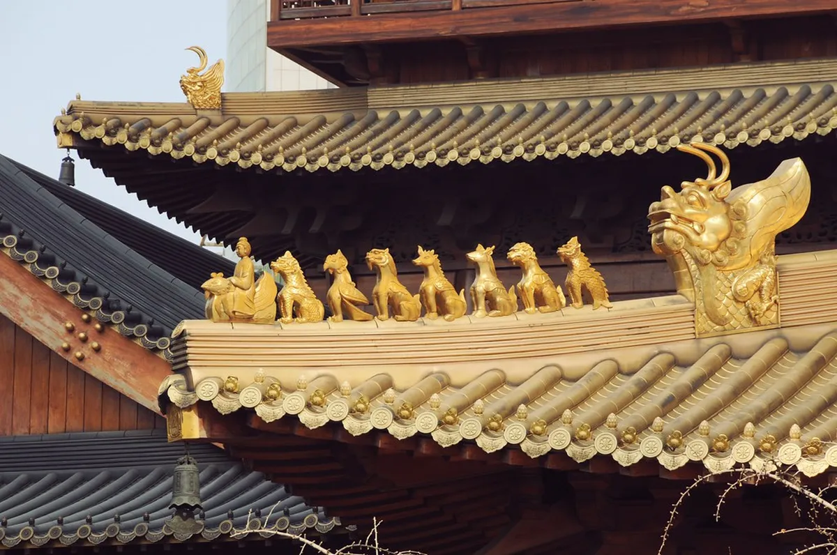 5. Jing’an Temple