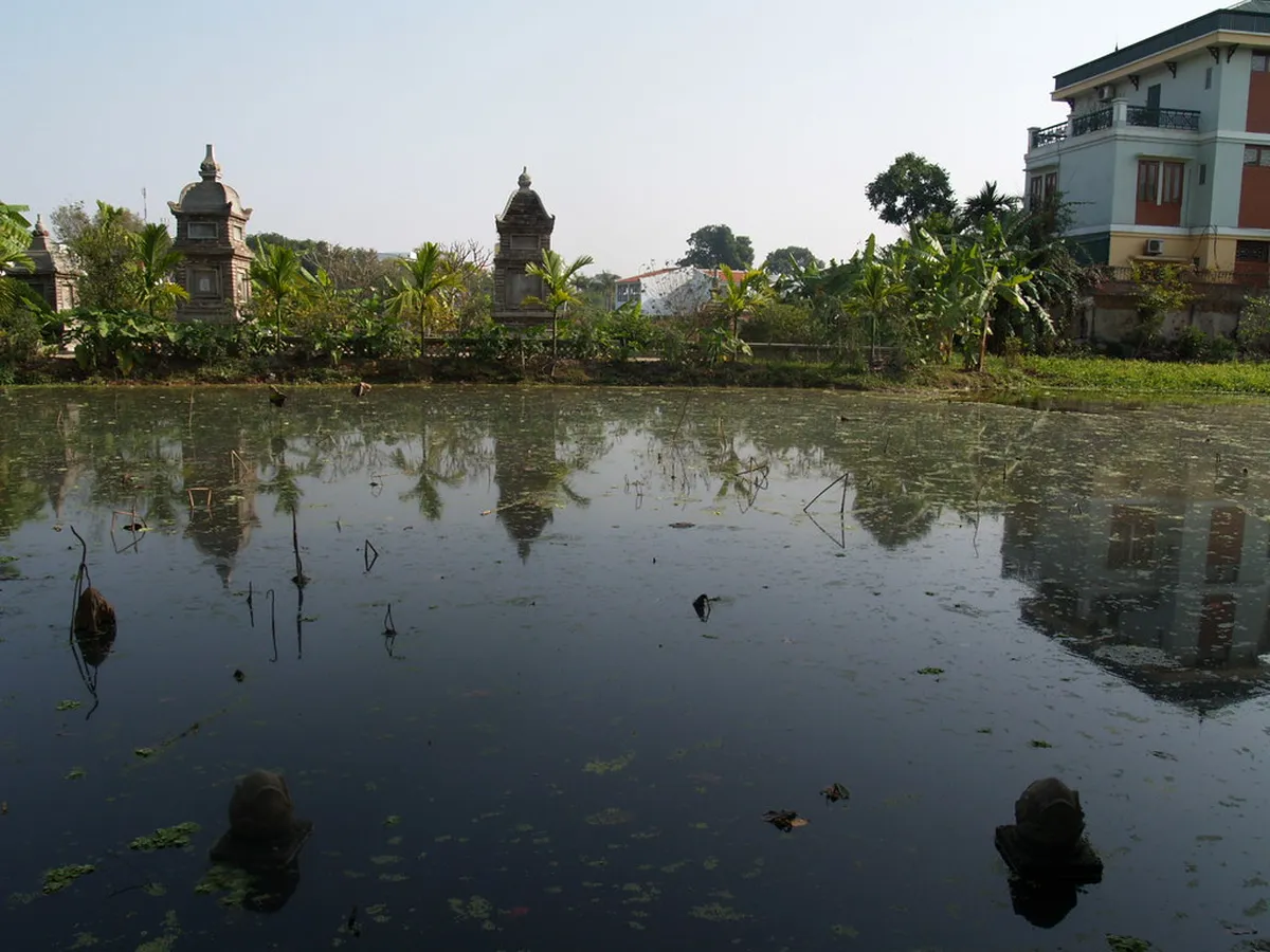 10. Kim Liên Lake