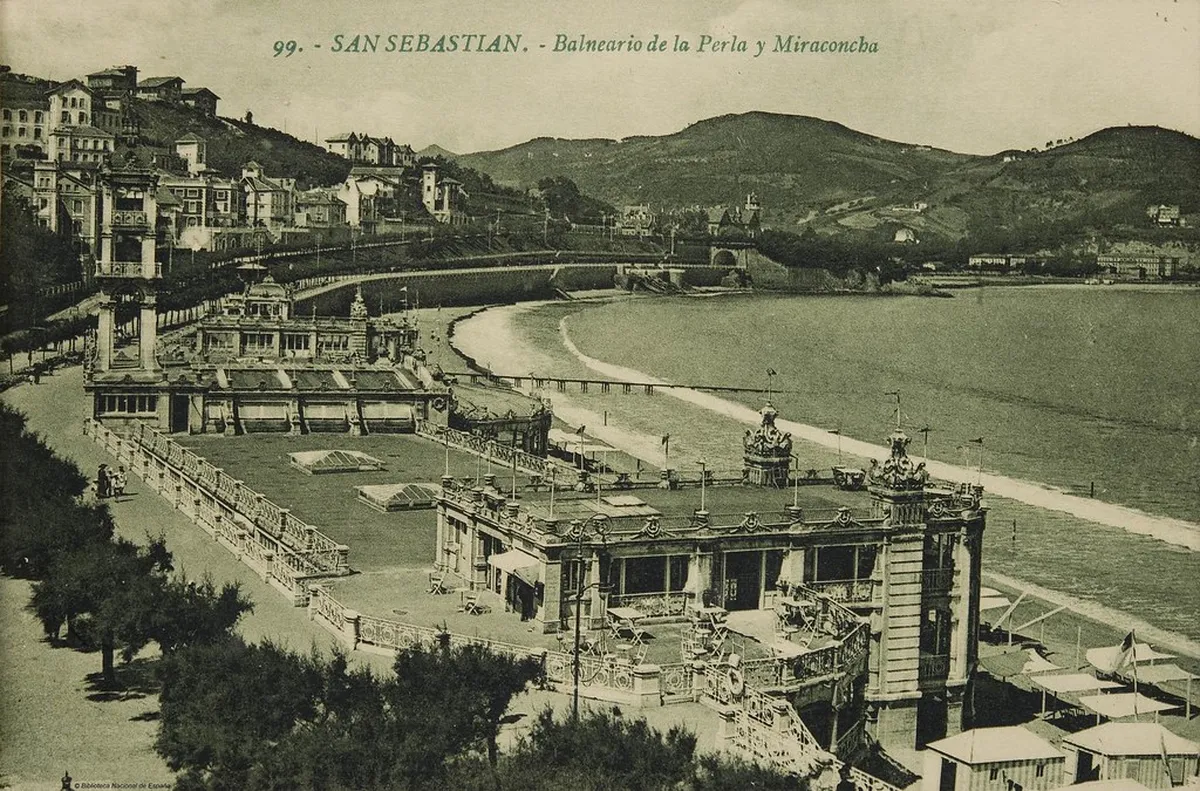 16. La Perla
