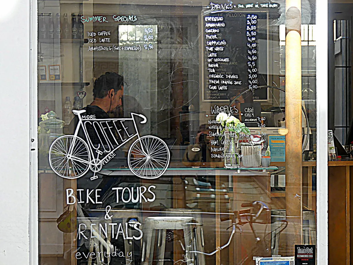6. Le Peloton Café, Le Marais