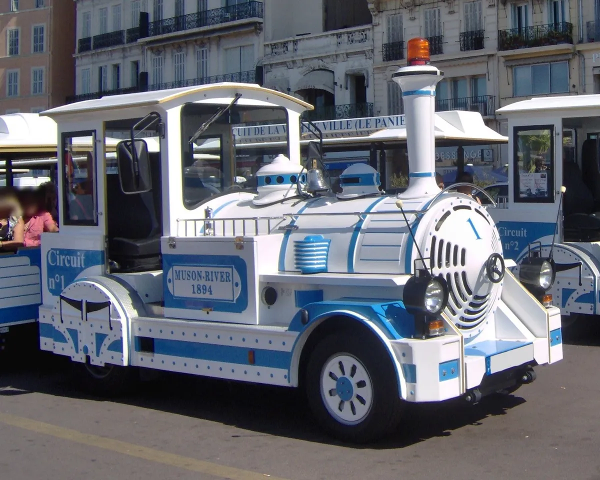 9. Le Petit Train de Marseille