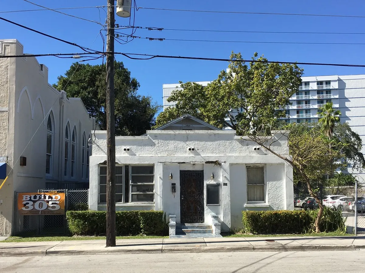 10. Lummus Park