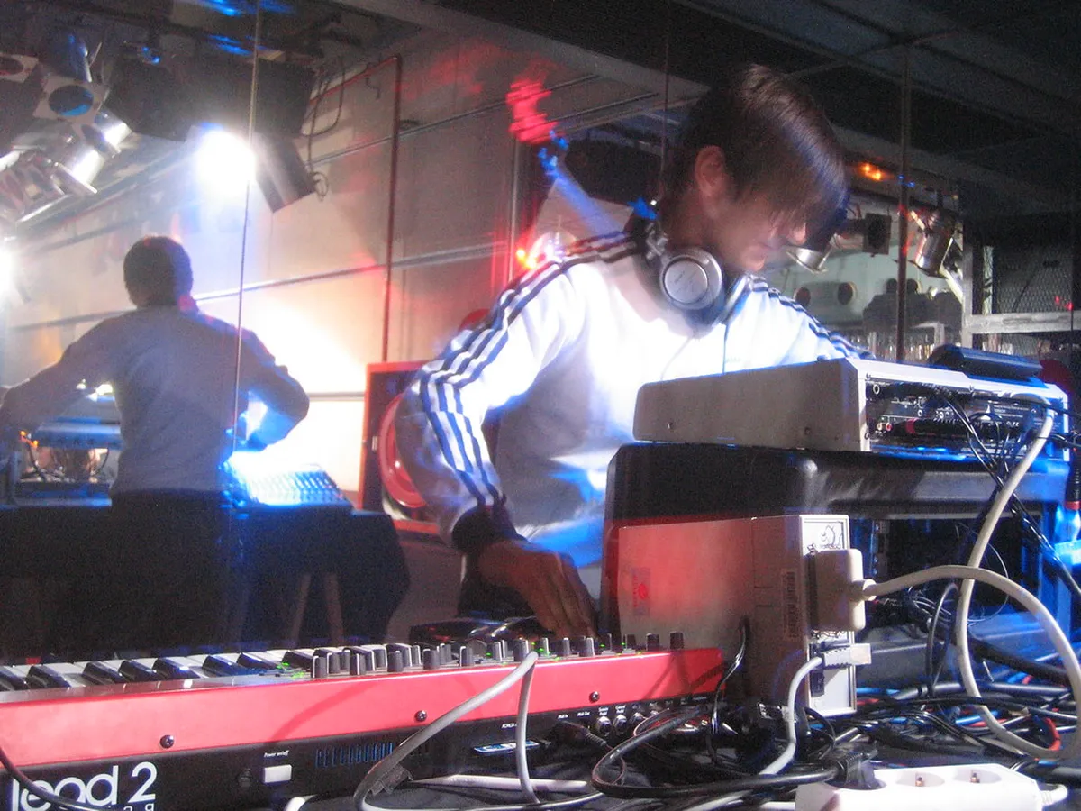 3. Moog