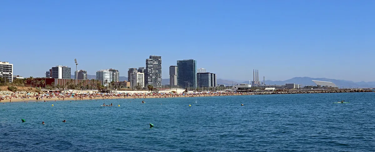 1. Platja de la Mar Bella