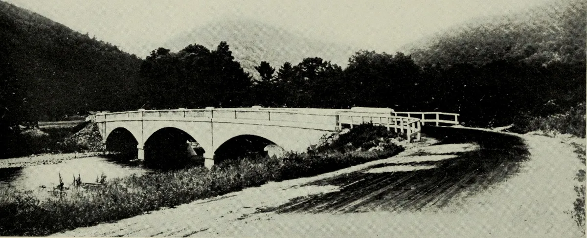 9. Red Hill Valley Trail