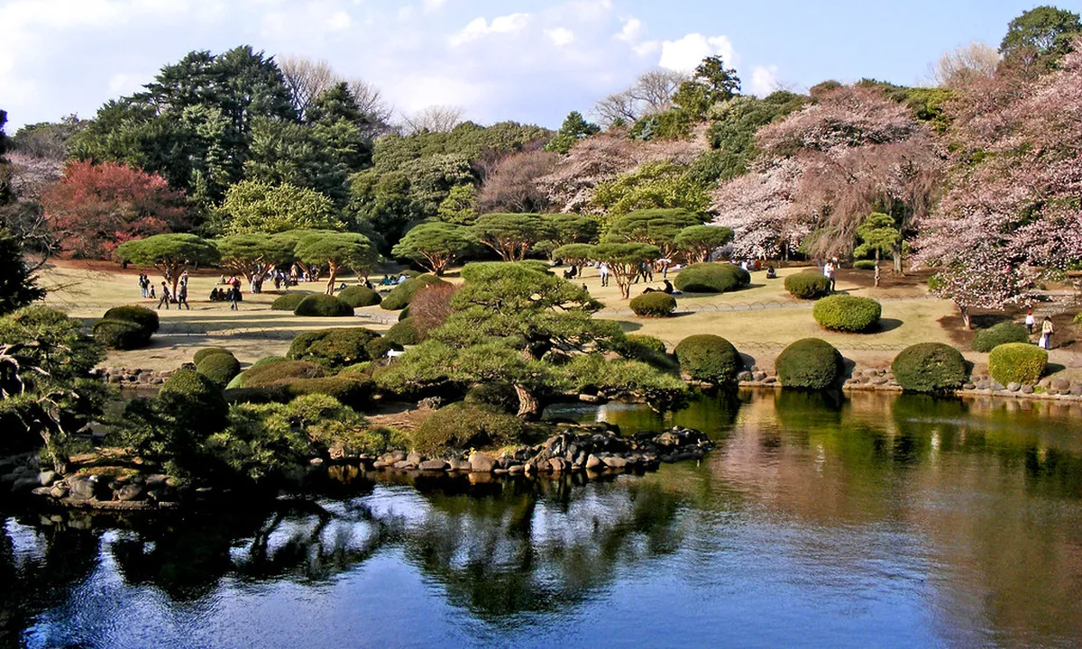 8. Shinjuku Ni-chome Garden