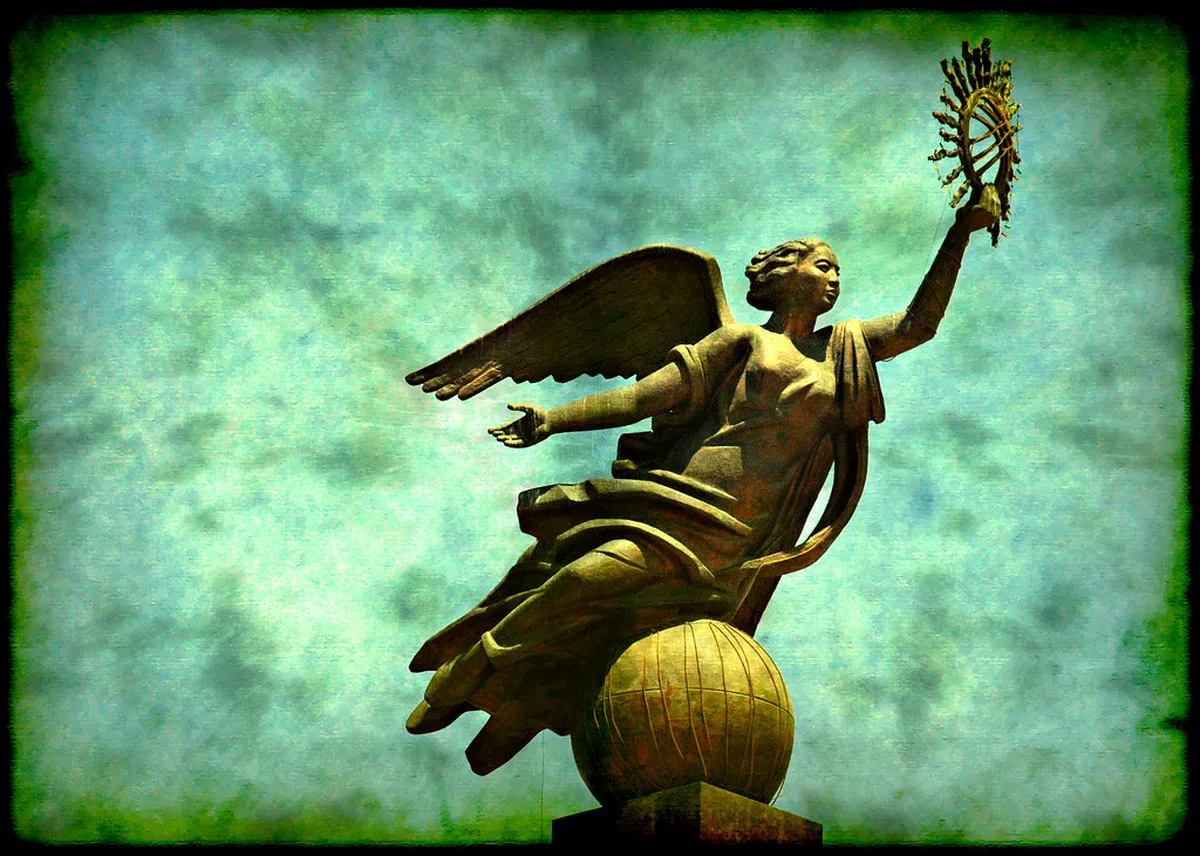 12. Square of Freedom