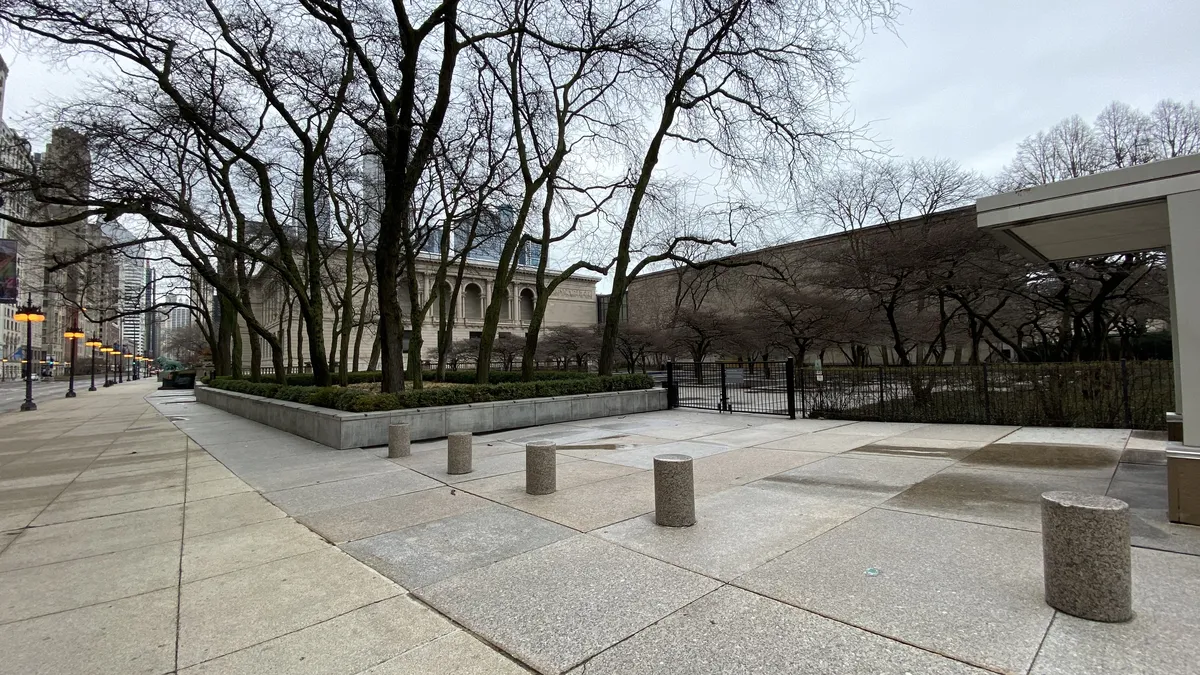 8. The art Institute’s South Garden