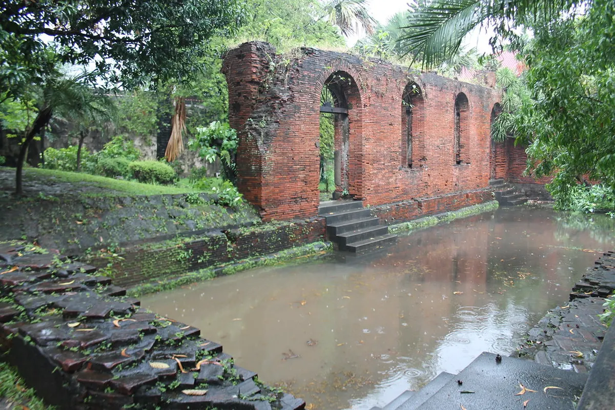 14. The Rizal Shrine