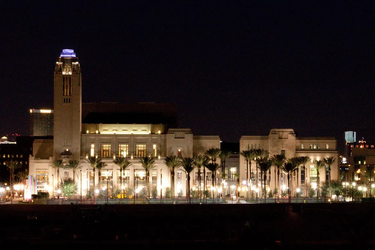 9. The Smith Center for the Performing Arts