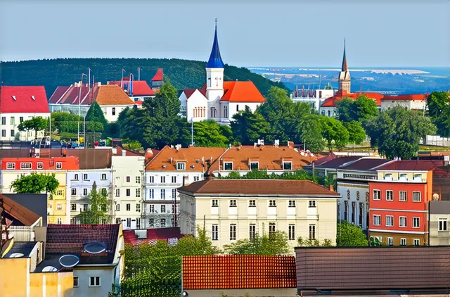 Unexplored neighborhoods of Novi Sad
