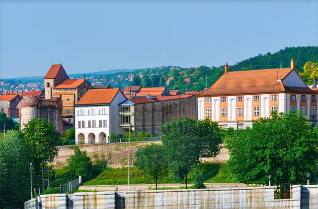 Unexplored neighborhoods of Pécs