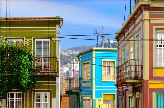 Unexplored neighborhoods of Valparaíso