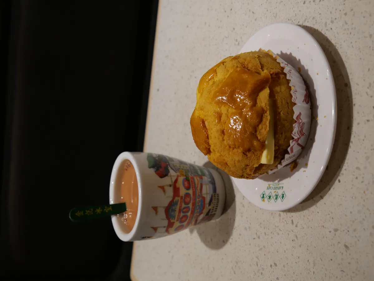 3. Yuen Long’s Pineapple Buns Cafés